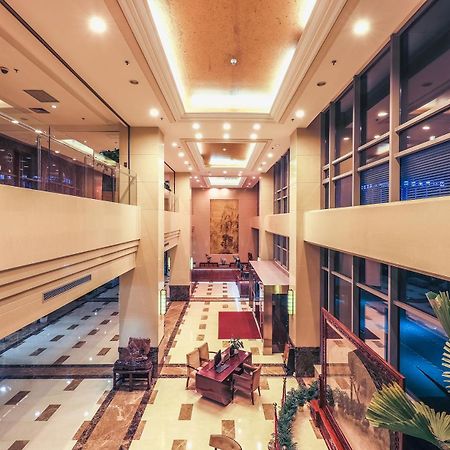 Shanghai Southern Airlines Pearl Hotel Екстериор снимка